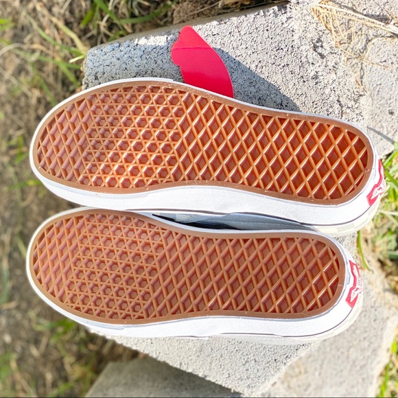 New Vans Silver checkered slip on shoes - Picture 6 of 6